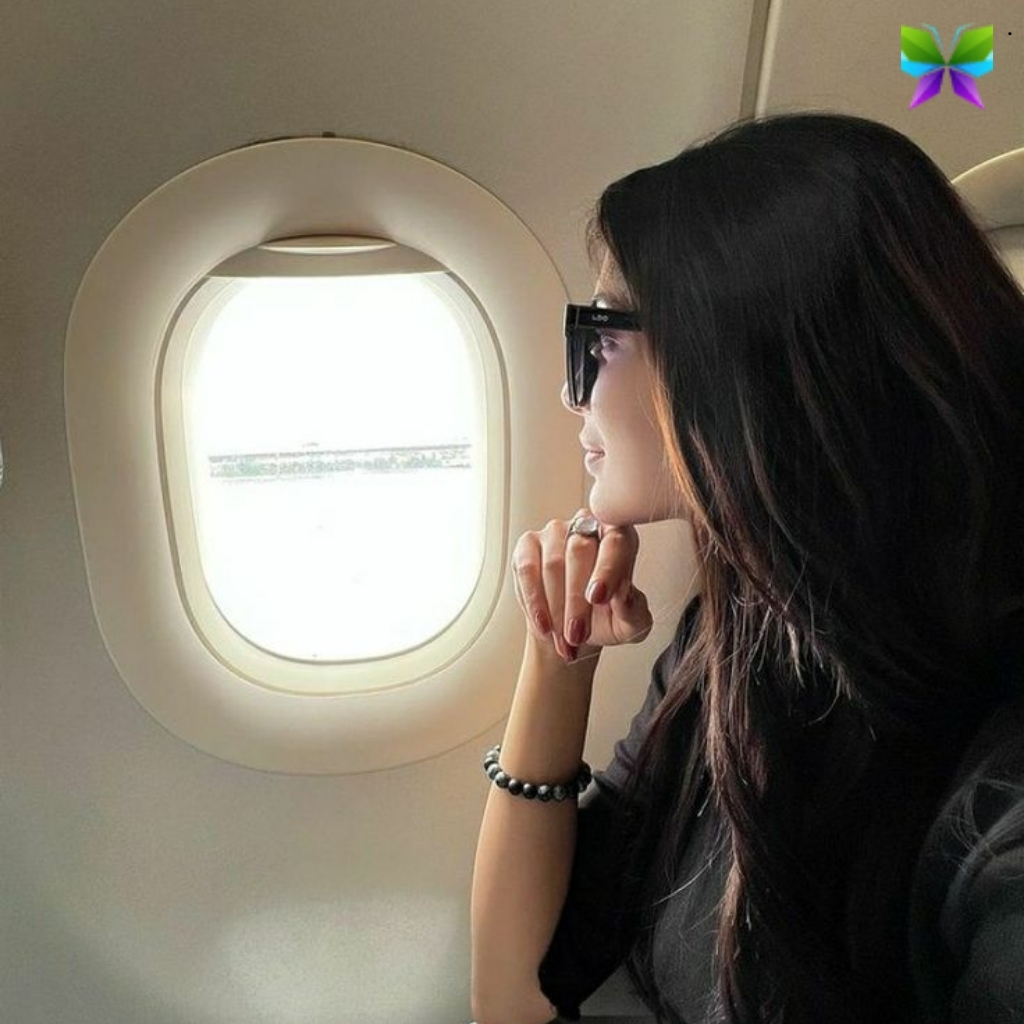 Flying Captions For Instagram
