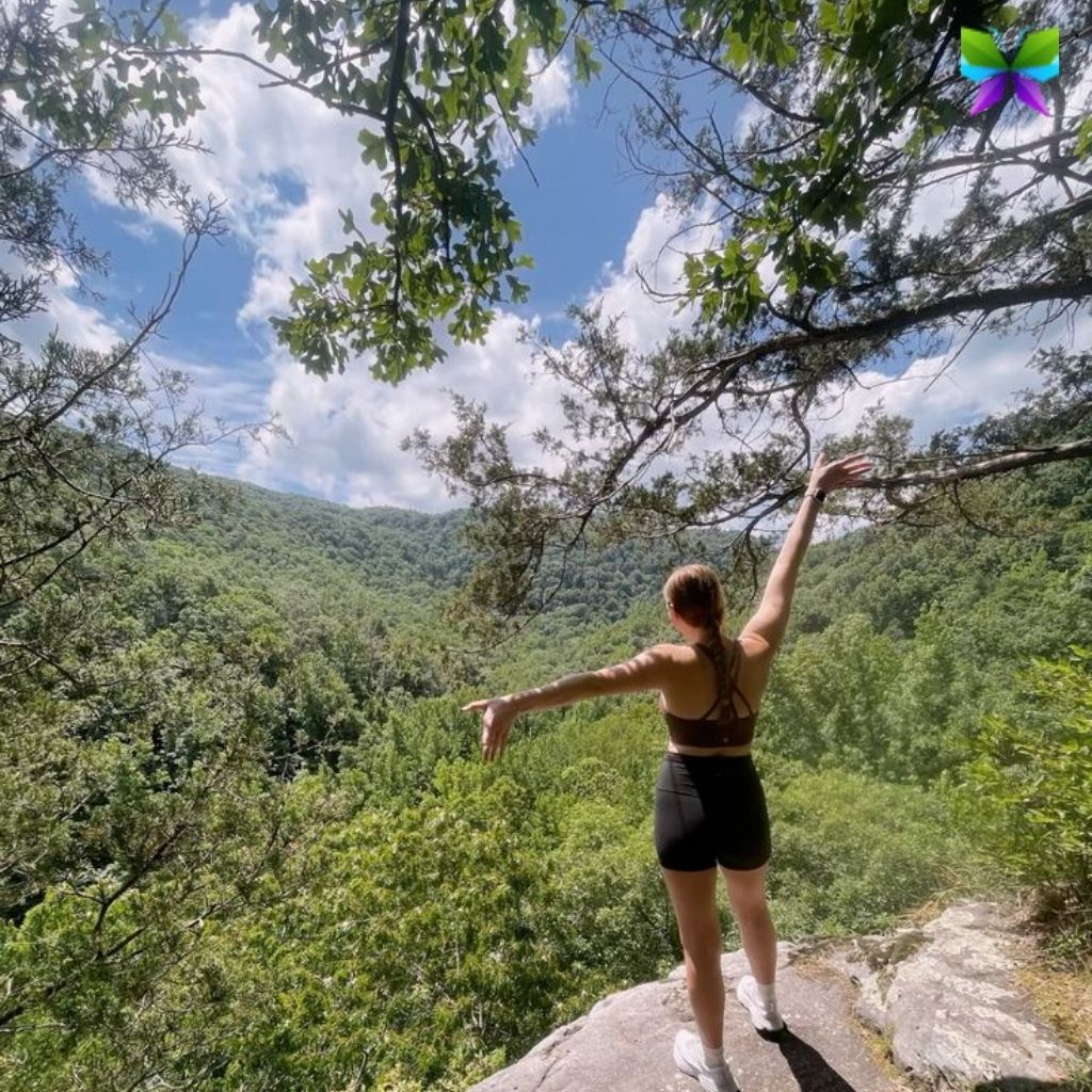 200+ Hiking Instagram Captions Funny for Your Adventure Posts 7 Hiking Instagram Captions Funny