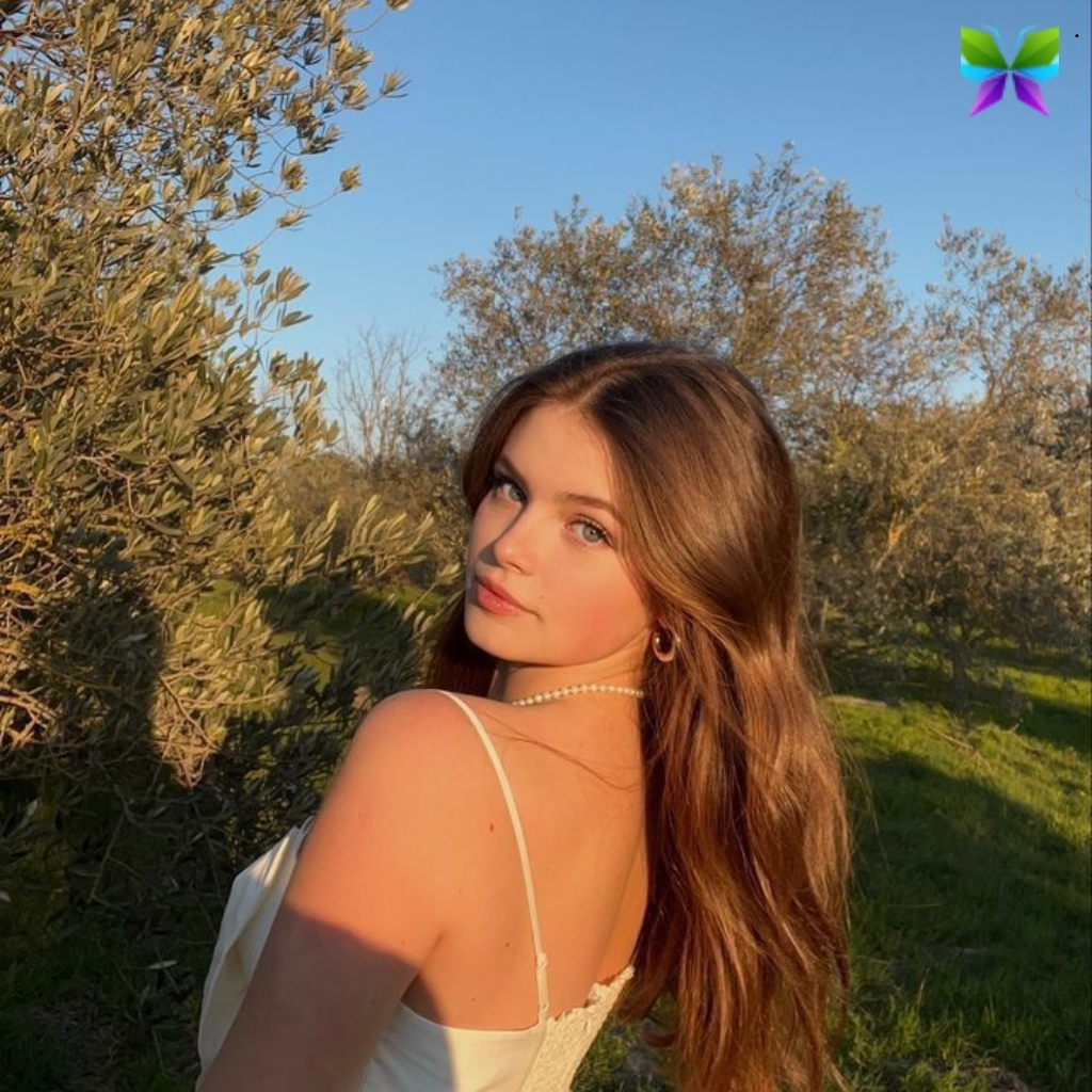 200+ Lighting Instagram Captions for Bright and Stunning Photos 3 Lighting Instagram Captions