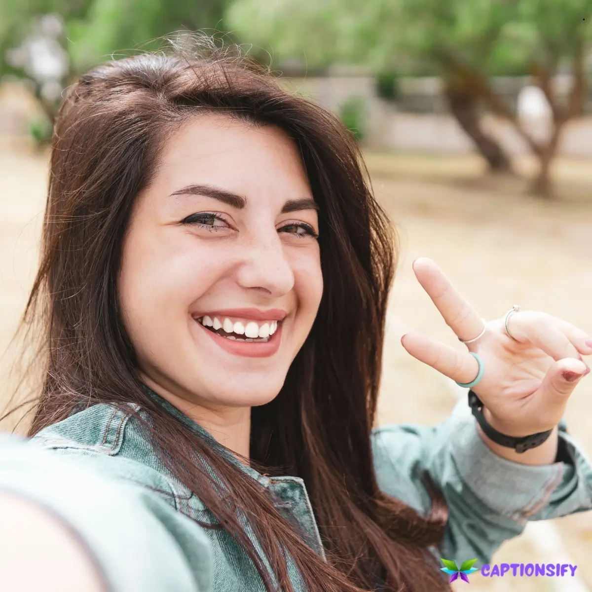 127 Top Selfie Captions Instagram Simple for Every Mood and Moment to Shine