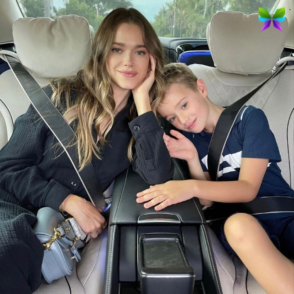 200+ Caption For Brother And Sister On Instagram That Celebrate Your Bond 1 Caption For Brother And Sister On Instagram