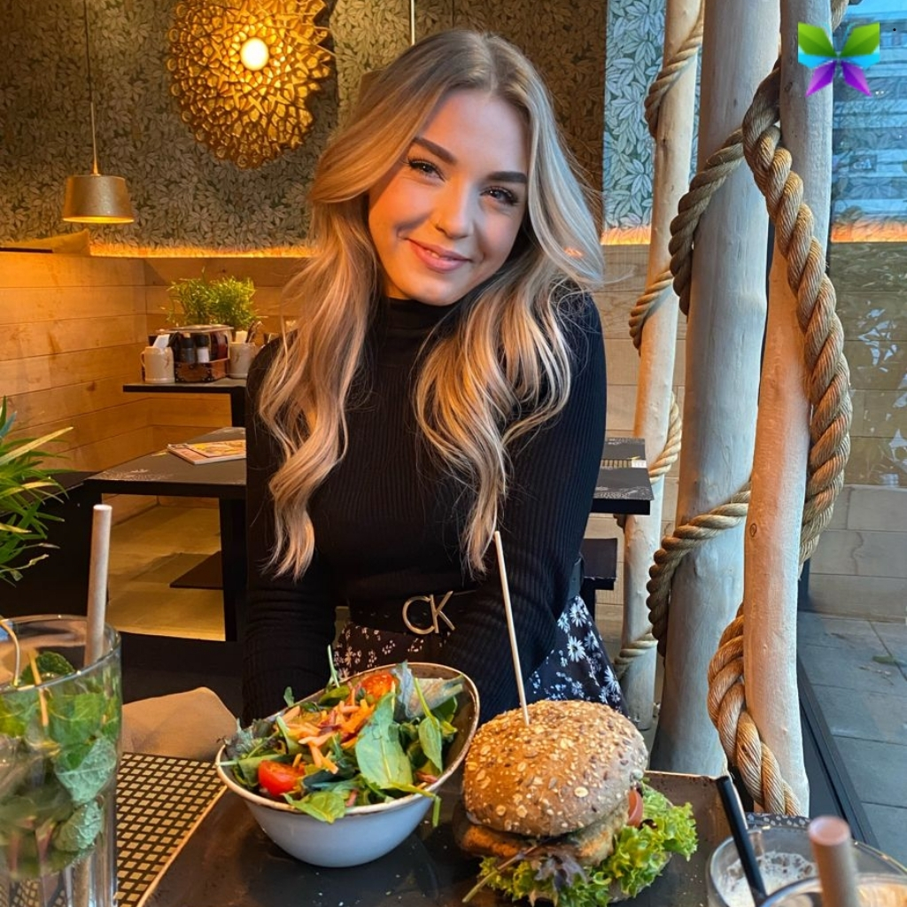 200+ Short Funny Food Captions For Instagram That Will Make You Smile Instantly 1 Short Funny Food Captions For Instagram