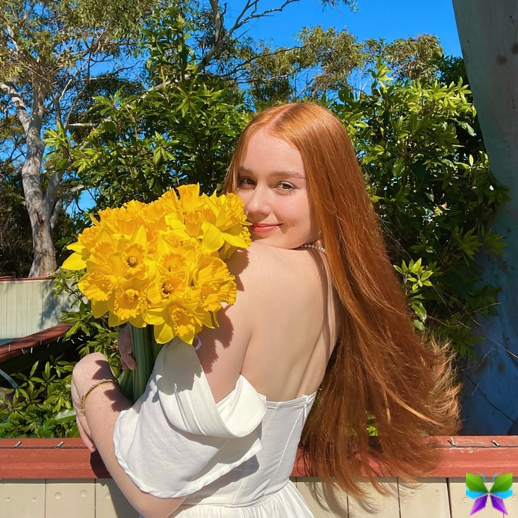 200+ Flowers Aesthetic Captions for Every Blooming Moment of Your Life 12 Flowers Aesthetic Captions