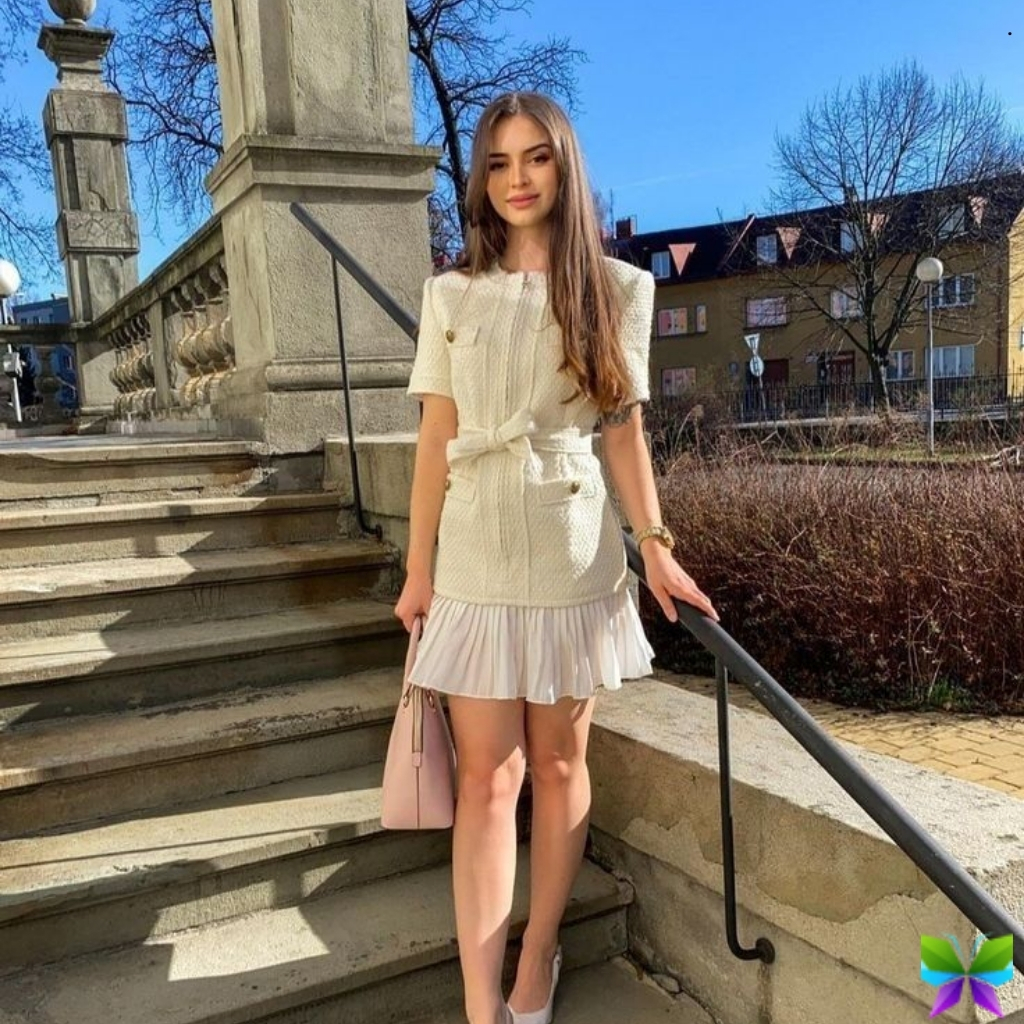 200+ French Captions That Add Charm and Style to Your Social Media Moments 8 French Captions