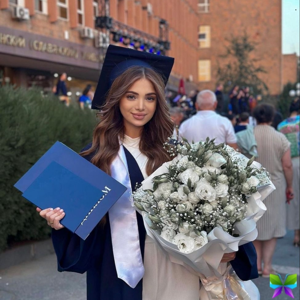200+ Grad Captions Instagram to Celebrate Your Graduation Journey in Style 9 Grad Captions Instagram