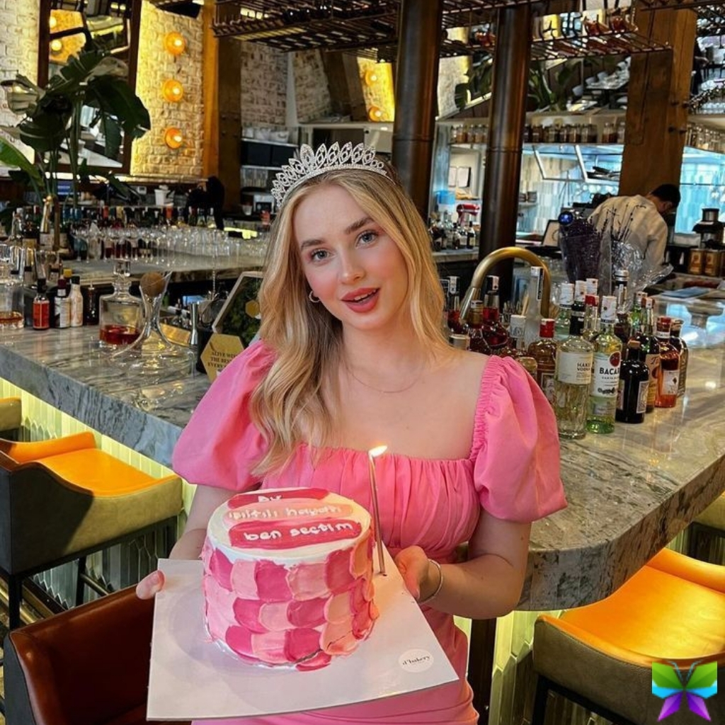200+ Late Birthday Post Captions That Bring Joy and Laughter to Celebrate You 8 Late Birthday Post Captions
