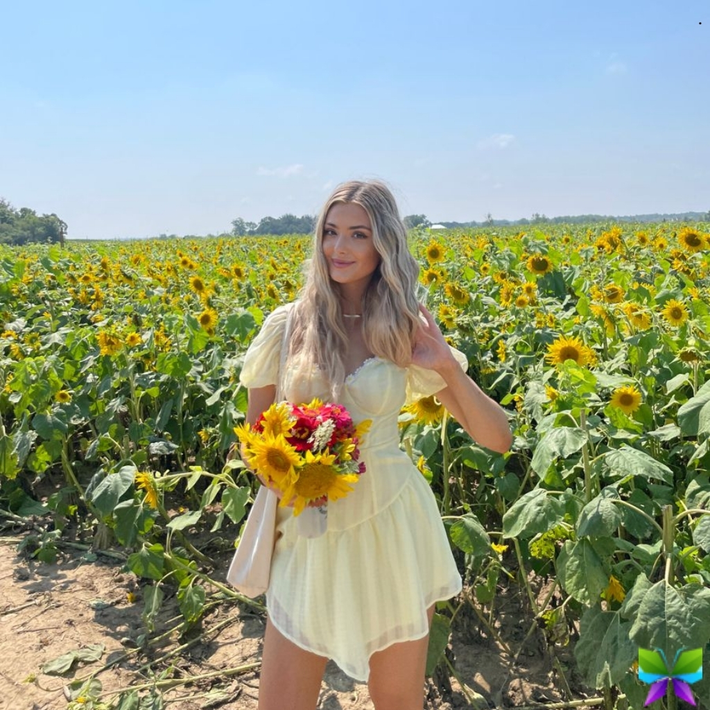 200+ Sunflower Captions to Brighten Your Day and Spread Joy 14 Sunflower Captions