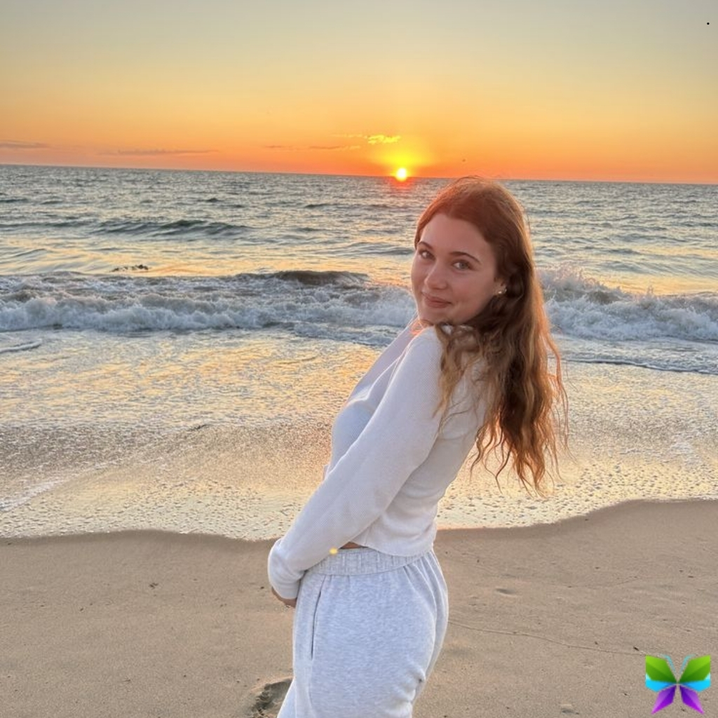 200+ Sunset Aesthetic Captions to Brighten Your Social Media Vibes 11 Sunset Aesthetic Captions